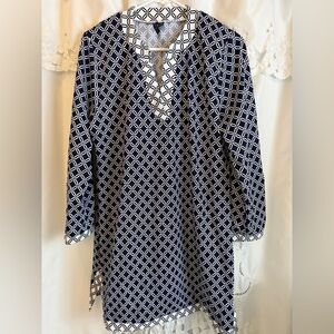 Aqua et Sol Navy and White Patterned dress